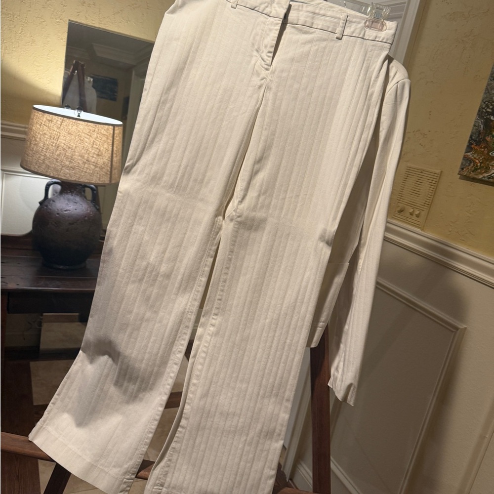 Express Cream Jacket - Picture 2 of 4